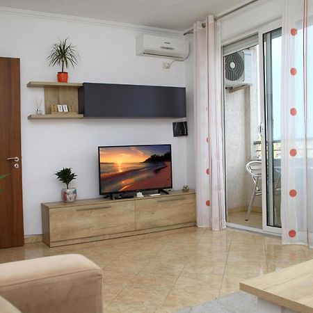 Beautiful Apartment At Port Side! Durrës Exterior foto